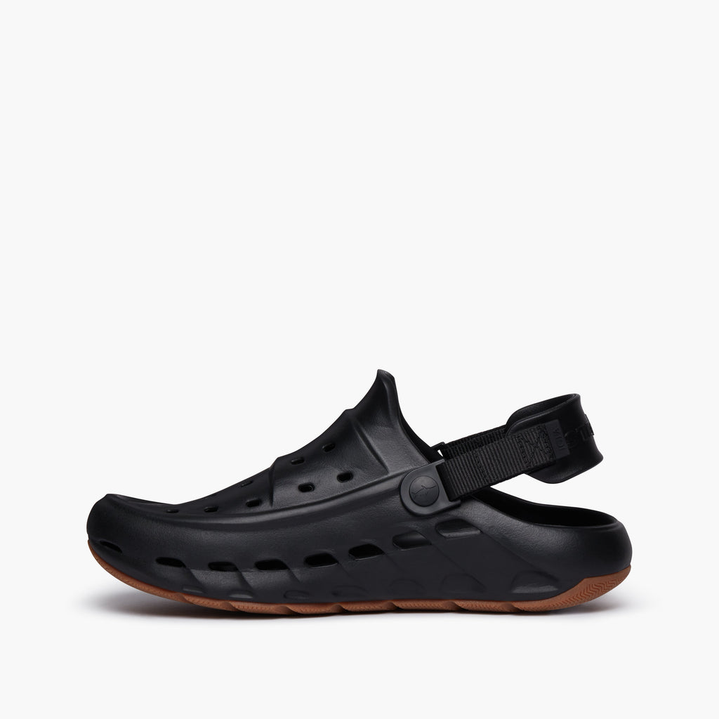 Dogtooth Clog